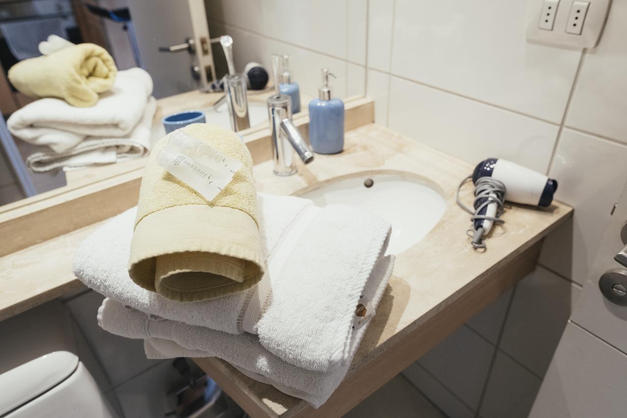 Departamento Amoblado Providencia Apartman Santiago Kültér fotó