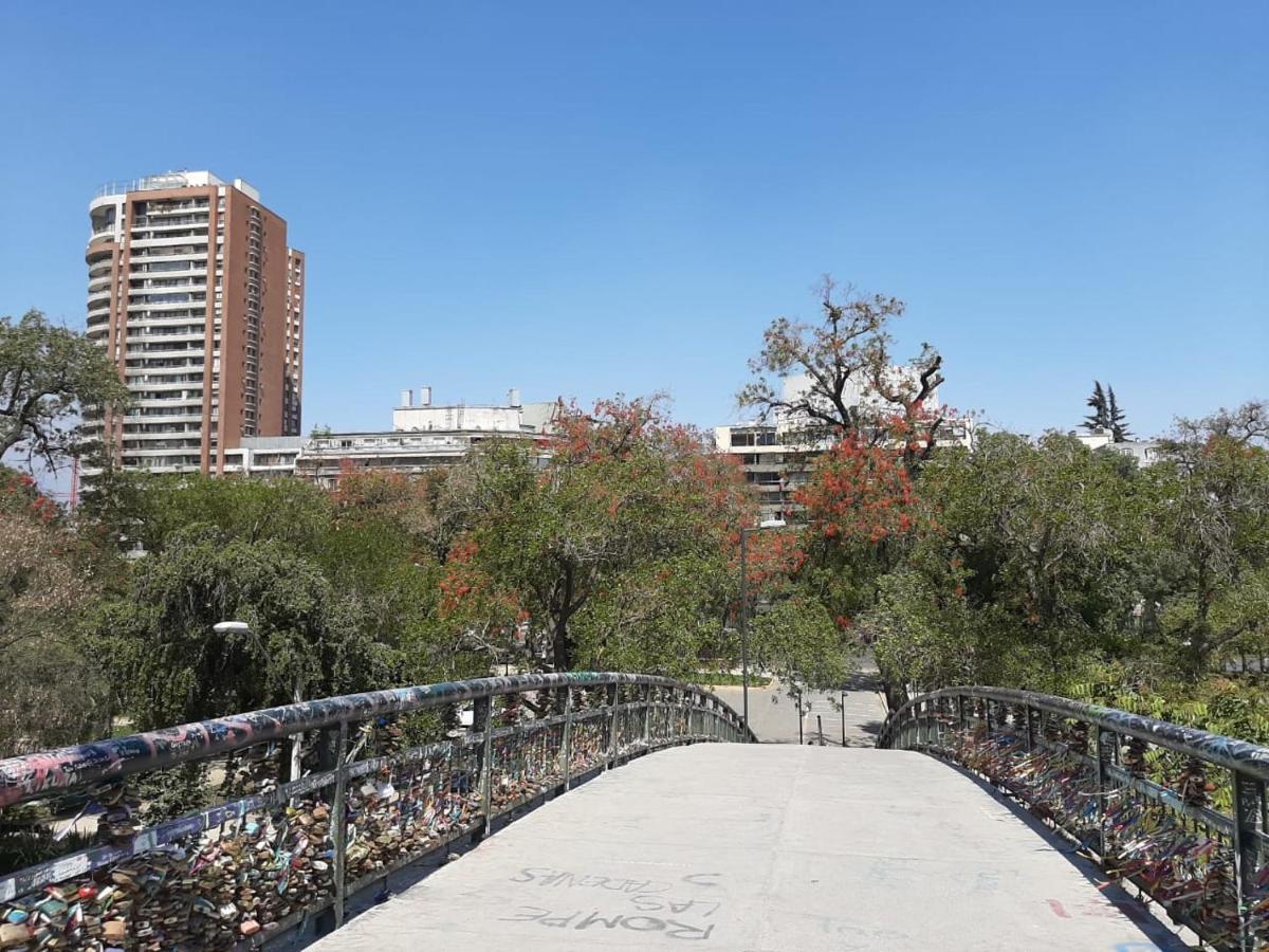 Departamento Amoblado Providencia Apartman Santiago Kültér fotó