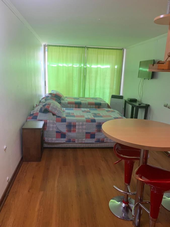 Departamento Amoblado Providencia Apartman Santiago Kültér fotó